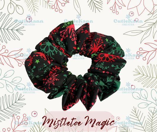 Scrunchie - Holiday Jumbo Scrunchie - Mistletoe Magic